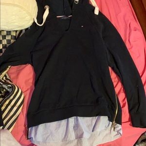 Timmy Hilfiger shirt with hoodie